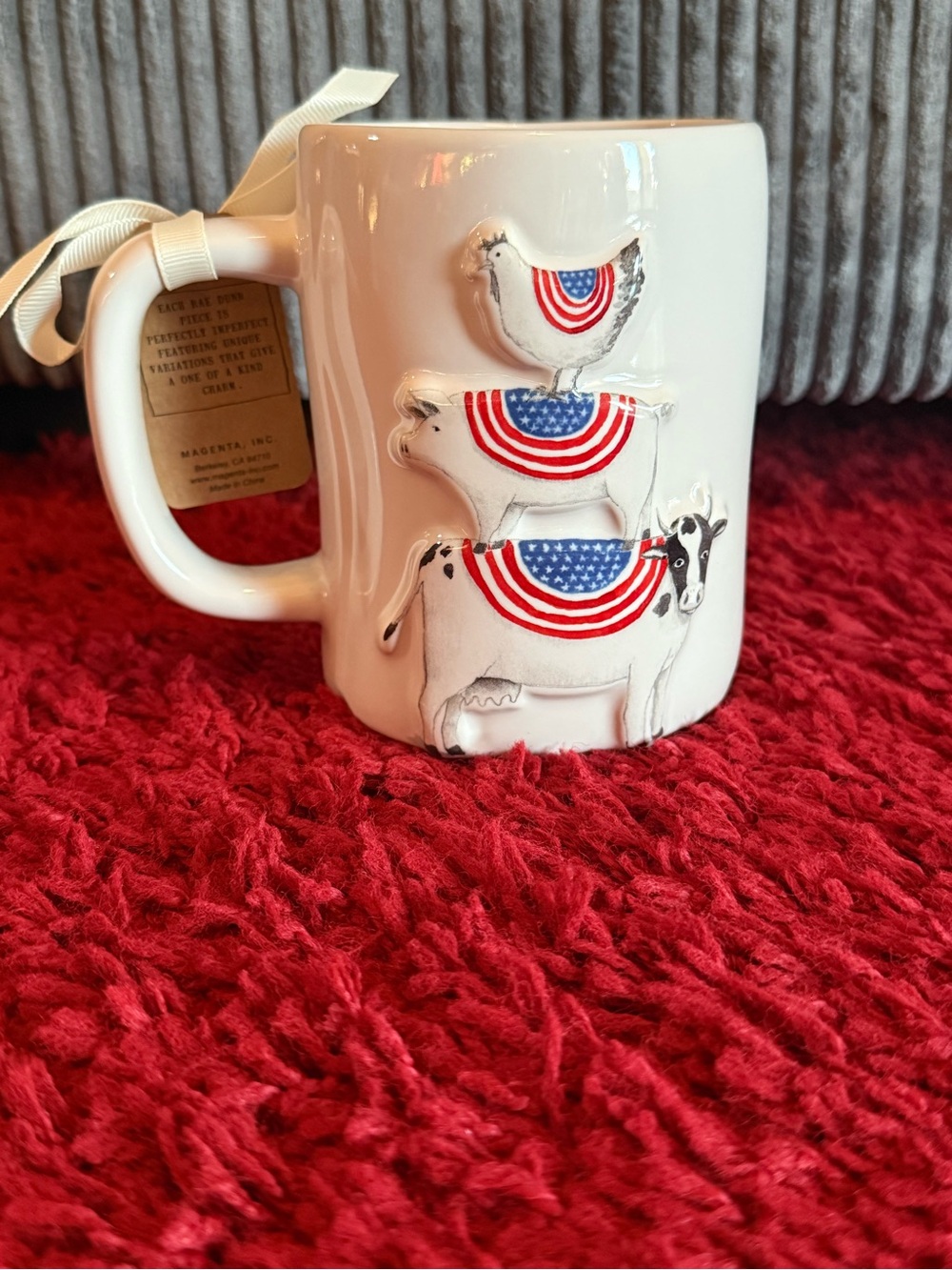 Rae Dunn Double-sided White Mug with 3D farm Animals 'BARN IN THE U.S.A.' NWT - Picture 2 of 6